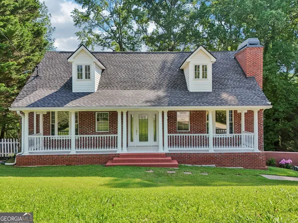 6841 Fairway Ridge Dr, Douglasville, GA 30134