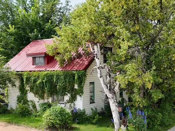 5009 N 52nd Ave, High Prairie, AB T0G 1E0