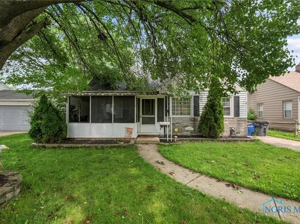 702 Mayfair Blvd, Toledo, OH 43612
