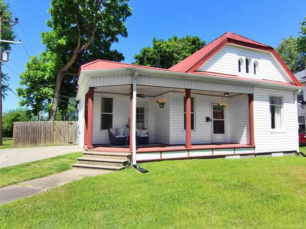 403 Ruth Ave, Scott City, MO 63780