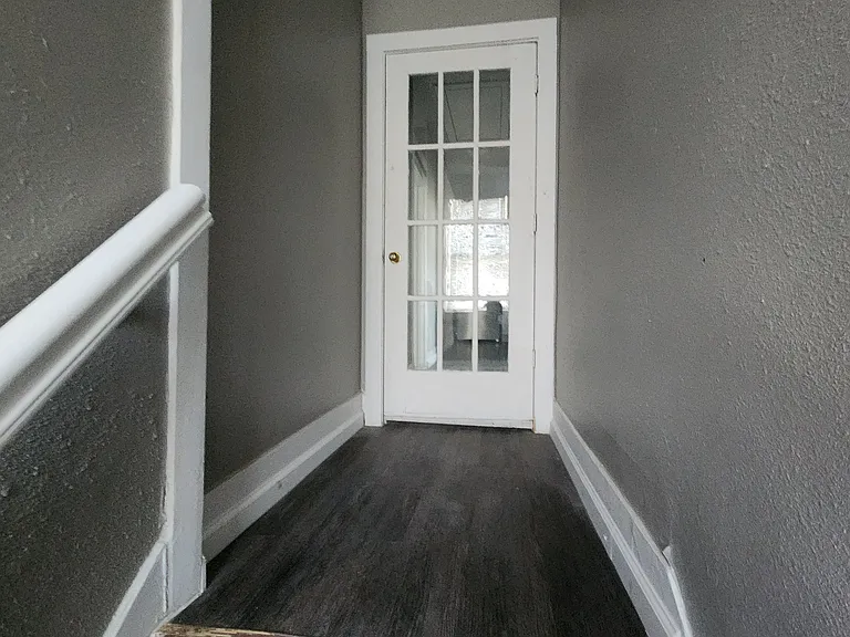 1027 W Mistletoe Ave #2 — Photo 8