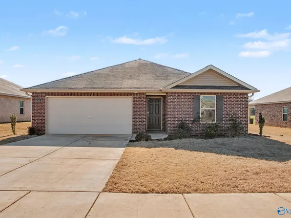 142 Murphy Ln, Madison, AL 35756