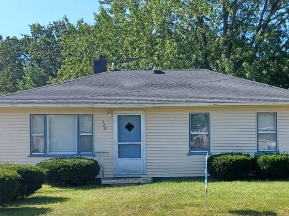 120 Smith St, Oscoda, MI 48750