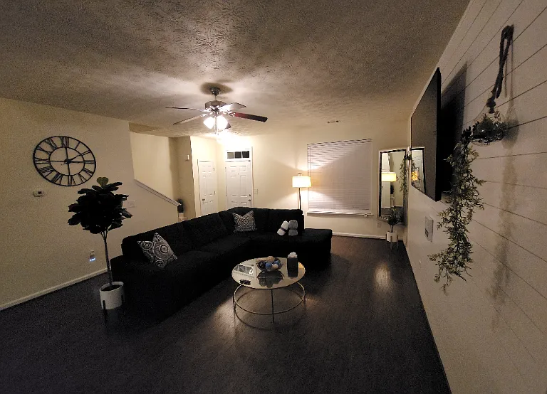 4468 Highwood Park Dr — Photo 7