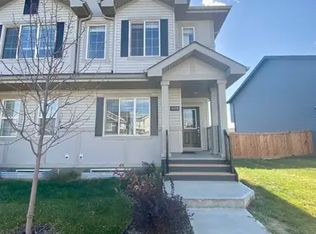 4319 Cooke Ln SW #1A, Edmonton, AB T6W 4M7