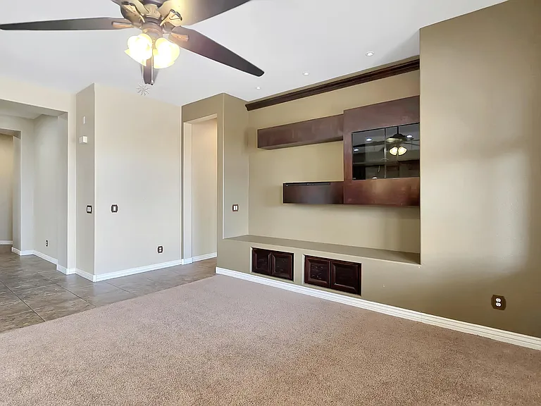 13637 S 175th Dr — Photo 11