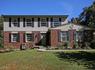 262 Loretta Dr, Shepherdsville, KY 40165