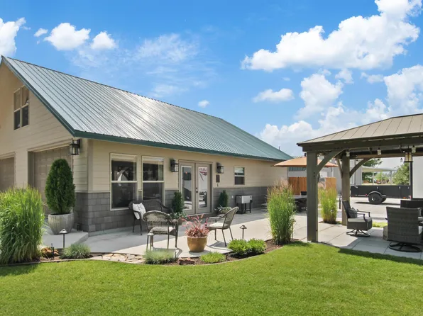 15 Guinevere Dr, Usk, WA 99180