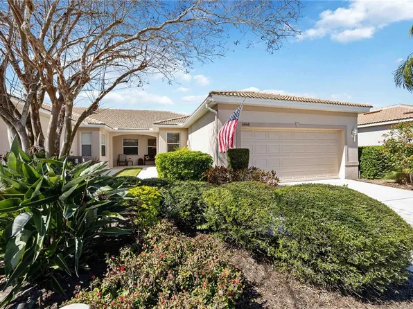 4040 Cascade Falls Dr, Sarasota, FL 34243