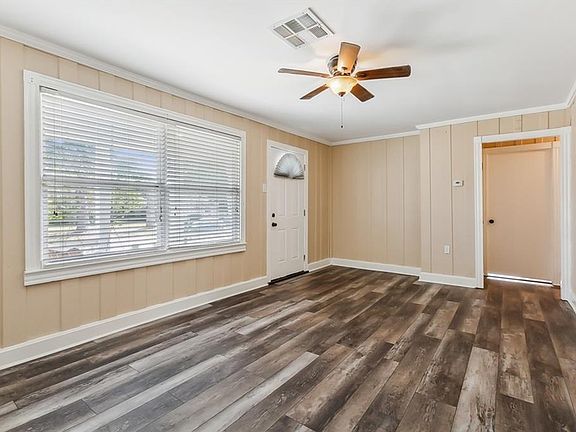3rd image of 27 Sullivan Pl