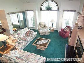 1st image of 533 Cove Cir