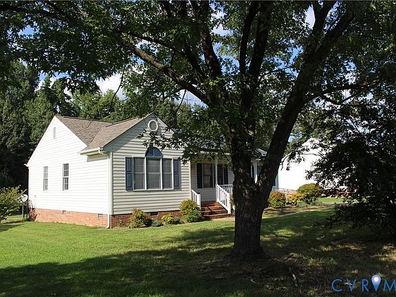 3rd image of 3224 Pinefields Dr