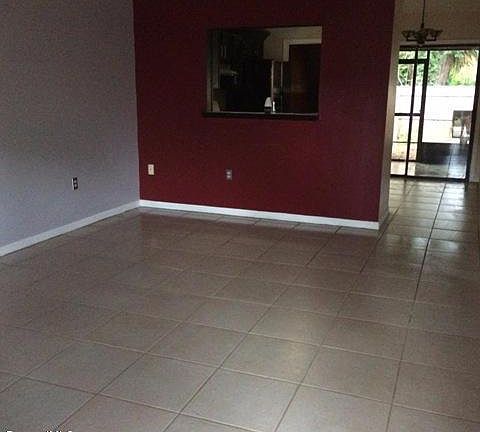 2nd image of 1216 Shady Pines Ln