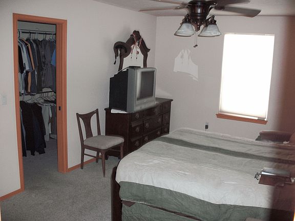 Master with Walk in Closet