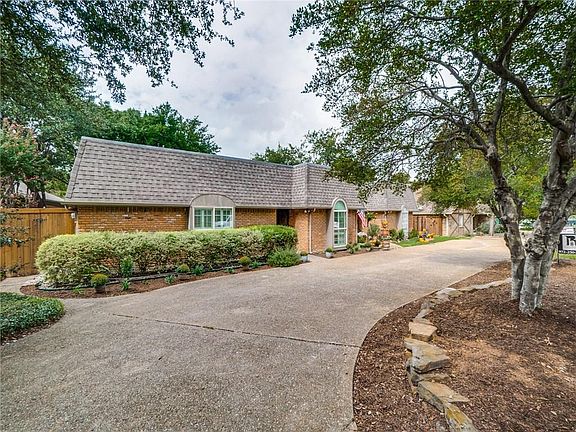 2nd image of 10515 Pagewood Dr