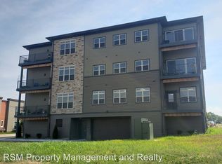128 Wisconsin St #204, West Bend, WI 53095