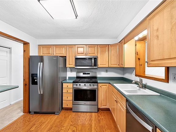 4th image of 148 Belleau Wood Blvd