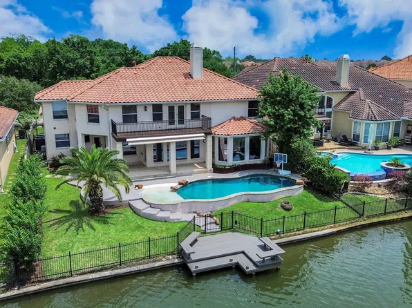 1014 Harbour Sands Dr, Houston, TX 77094