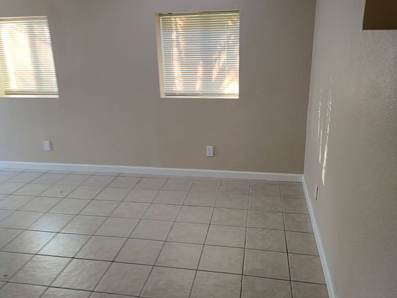 4th image of 1292 Diamond Ave #B