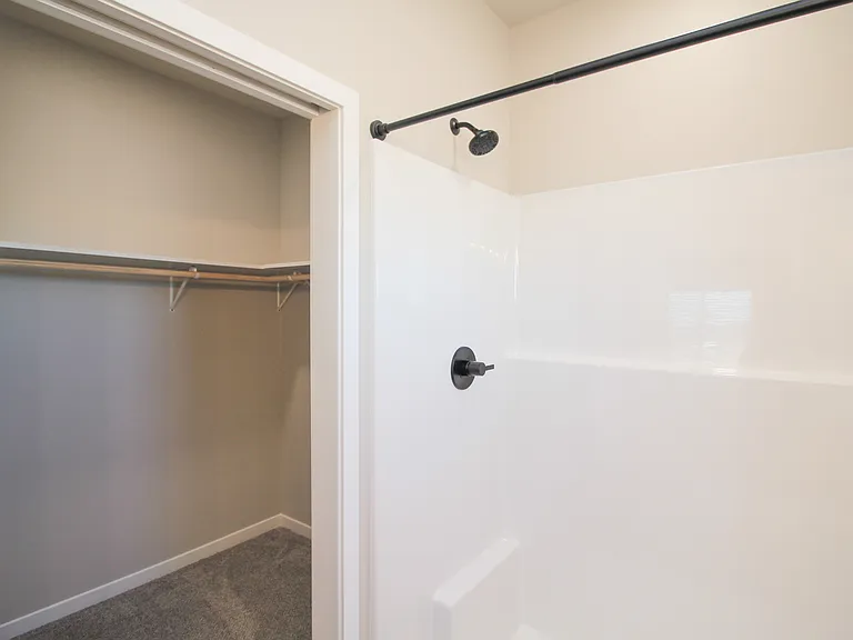 River Park Townhomes — Photo 36