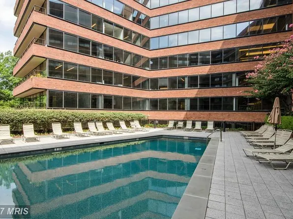 2555 Pennsylvania Ave NW, Washington, DC