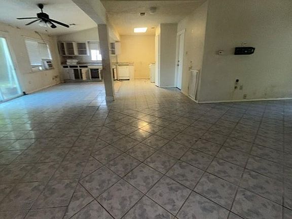 3rd image of 5419 Shirley St