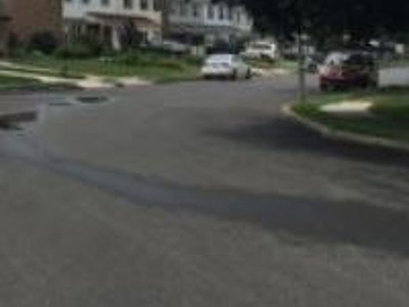 Exterior Neighborhood (street photo)