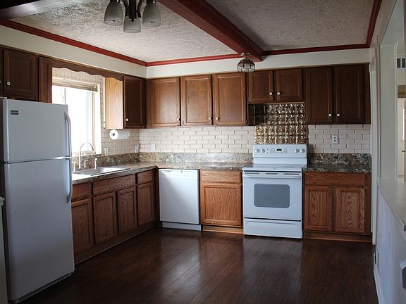 Kitchen area