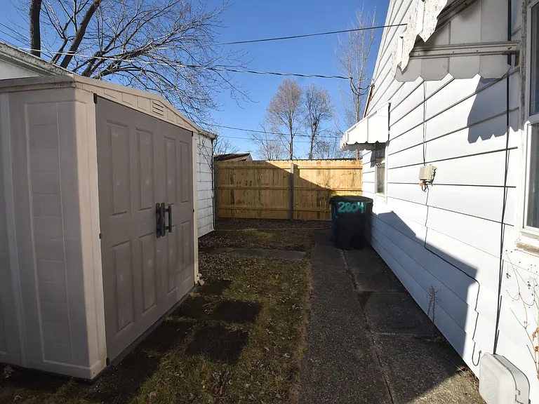 2804 Delaware St — Photo 18