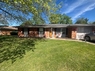 9442 E Gemini Dr, Indianapolis, IN 46229