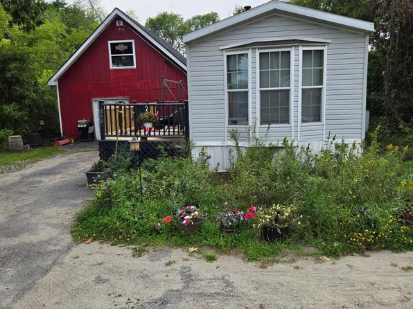 245 China Road, Winslow, ME 04901