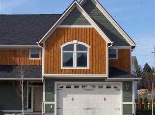 1303 Edinborough Ct, Moscow, ID 83843
