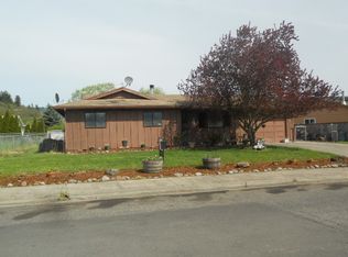 3219 Tamarack Rd, Hood River, OR 97031