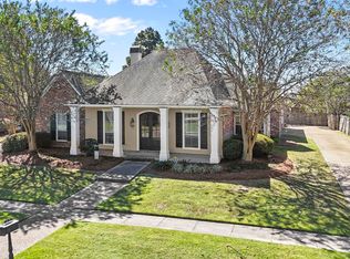 10136 Glen View Ave, Baton Rouge, LA 70809