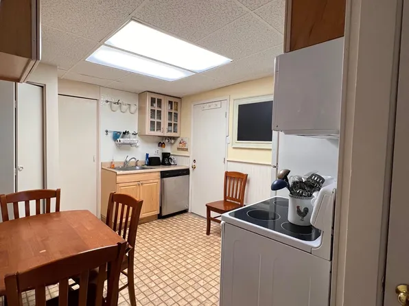 73 Pawcatuck Ave #2, Pawcatuck, CT 06379