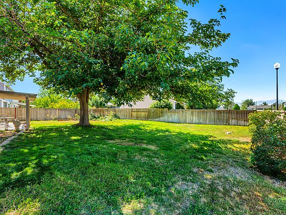 5th image of 11878 S Hidden Valley Dr E