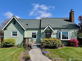974 Harrison Ave, Blaine, WA