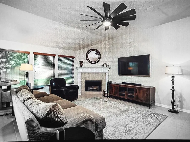 17507 N Riata Lake Dr — Photo 9