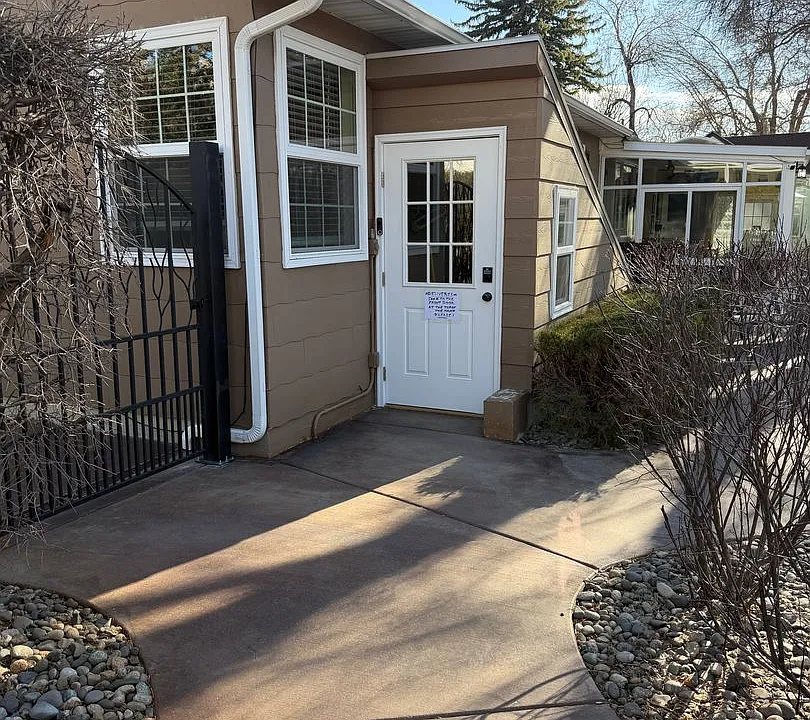 2726 Virginia Ln