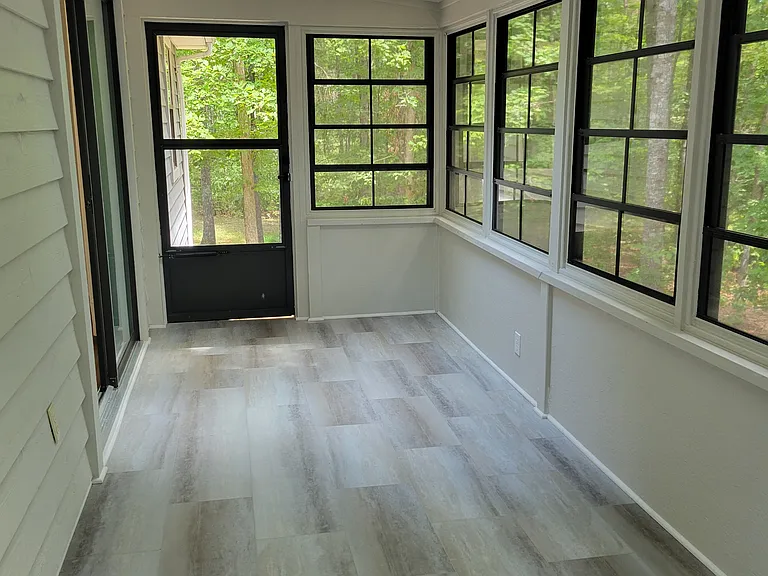 111 Devon Rd — Photo 17