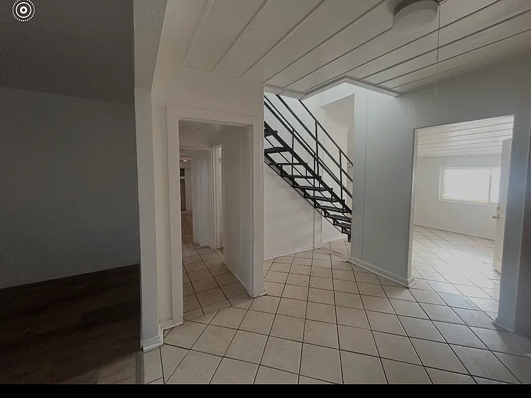 9233 Lookout Rd — Photo 4