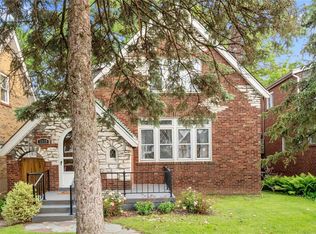 5528 Rosa Ave, Saint Louis, MO 63109