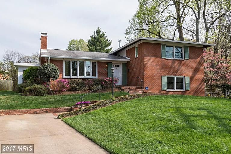 1st image of 6743 Fern Ln