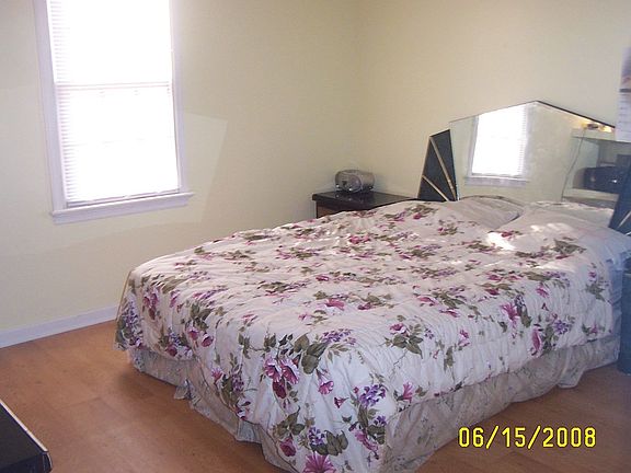 Bed room 
