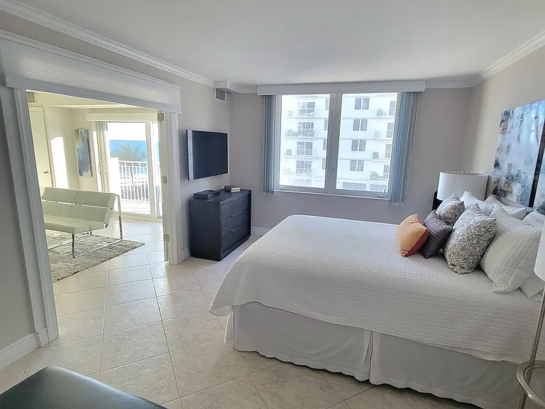 3221 S Ocean Blvd #207 — Photo 47