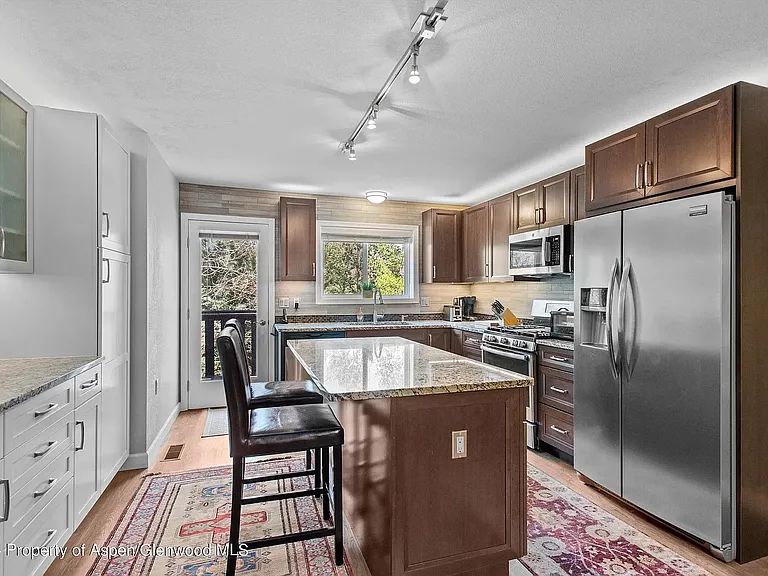 37 Sagewood Ct — Photo 13
