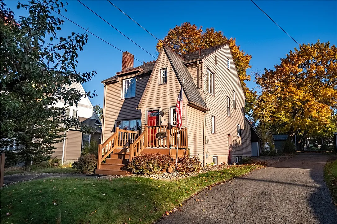 885 Alcoma St photo 1