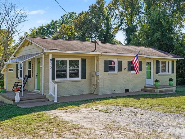925 Oak Grove Rd, Kings Mountain, NC 28086