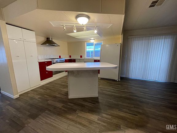 4th image of 97 Cinnamon Ln