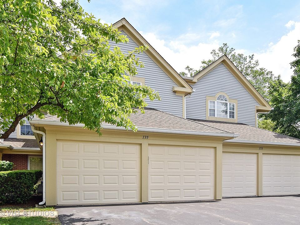 1st image of 135 White Branch Ct S